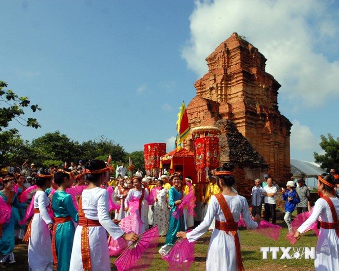 Đặc sắc lễ hội Katê của đồng bào Chăm ở Bình Thuận và Ninh Thuận