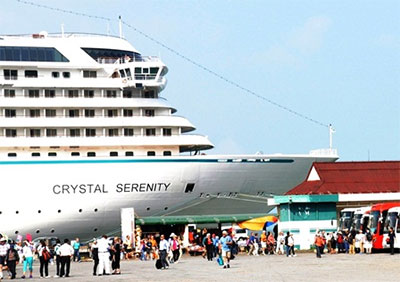 Luxury liner brings tourists to land of heritage