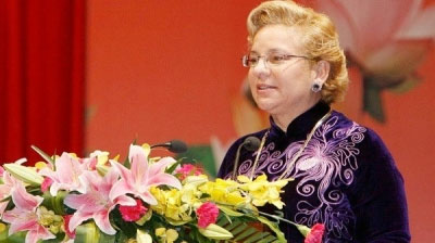 UNESCO chief honoured for contributions to Viet Nam 