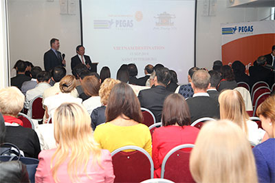 VNAT takes part in Seminar on tourism in Saint Petersburg