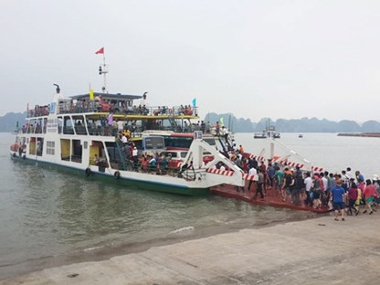 A new ferry goes on Tuan Chau - Cat Ba route