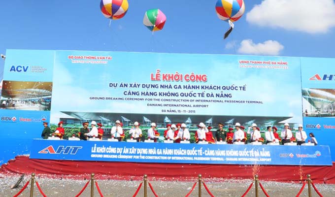 Inauguration de construction du terminal international à l’aéroport international de Da Nang