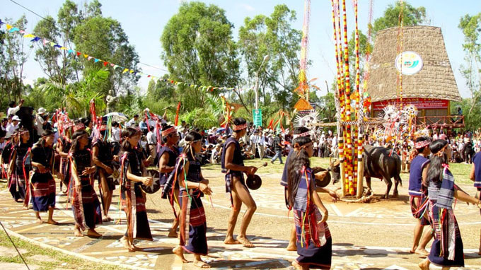 Kon Tum struggles to save fading gong culture