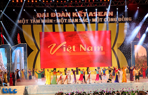 Viet Nam to host ASEAN traditional music festival 2015