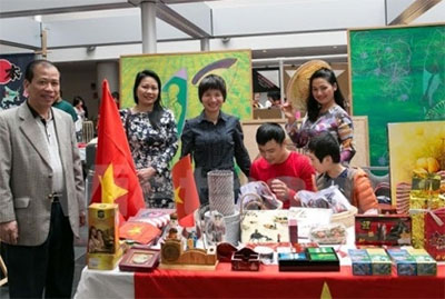Vietnamese culture shines at Asian American heritage festival 