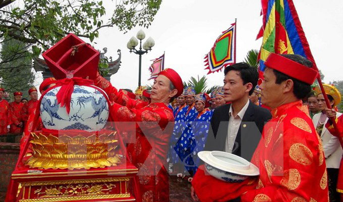 Lễ hội đền Trần Nam Định: Phục dựng nghi lễ Rước kiệu Ngọc Lộ