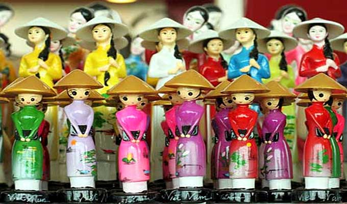 Ha Noi launches souvenir design contest to promote tourism