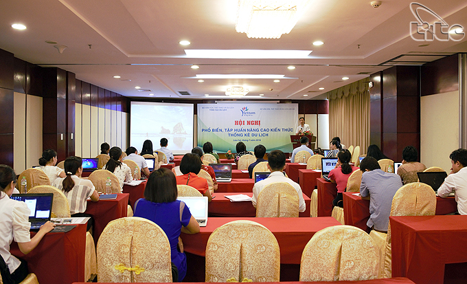 TCDL tổ chức Hội nghị phổ biến, tập huấn nâng cao kiến thức thống kê du lịch tại Lào Cai