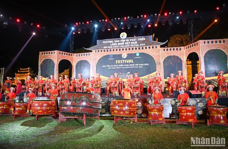 Khai mạc Festival bảo tồn và phát triển làng nghề Việt Nam năm 2023