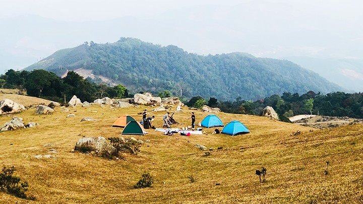 Cắm trại trên cao nguyên Đồng Cao (Bắc Giang)