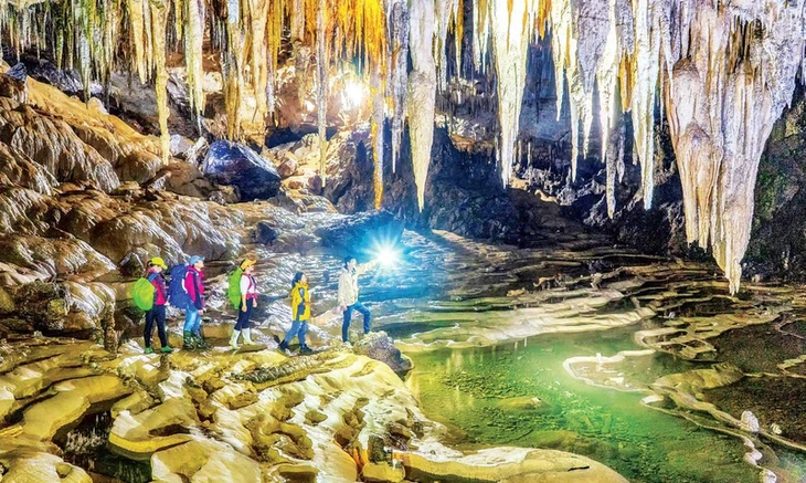 Pu Sam Cap – top caves in northwestern mountains