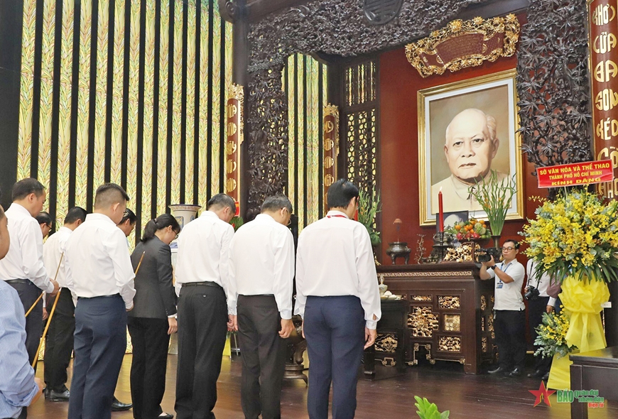 Bảo tàng Tôn Đức Thắng (TP Hồ Chí Minh) sẵn sàng phục vụ hoạt động dâng hoa, dâng hương