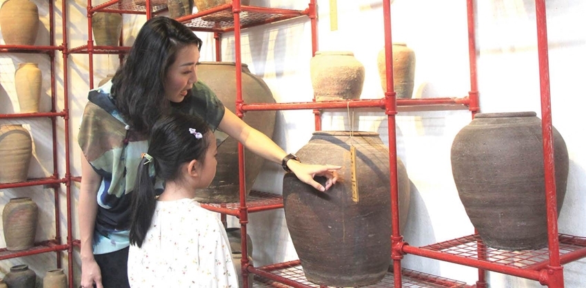 Ancient pottery artifacts salvaged from the Perfume River in Thua Thien Hue