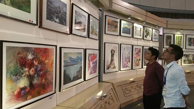 Exposition internationale d’aquarelles à Ha Noi