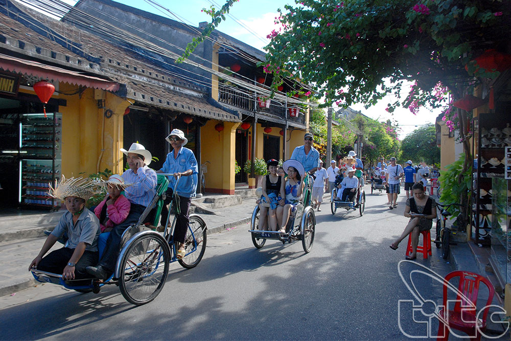 Quang Nam séduit les touristes domestiques