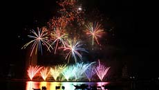 Da Nang International Fireworks Contest wraps up 