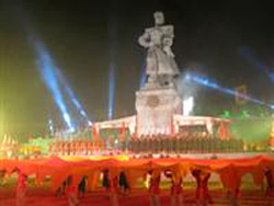 Tái hiện lễ Nguyễn Huệ lên ngôi Hoàng đế