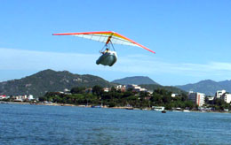 Khánh Hòa đưa diều bay có động cơ vào phục vụ du khách