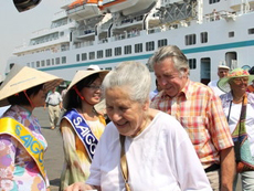 Saigontourist đón 2.650 khách tàu biển quốc tế 