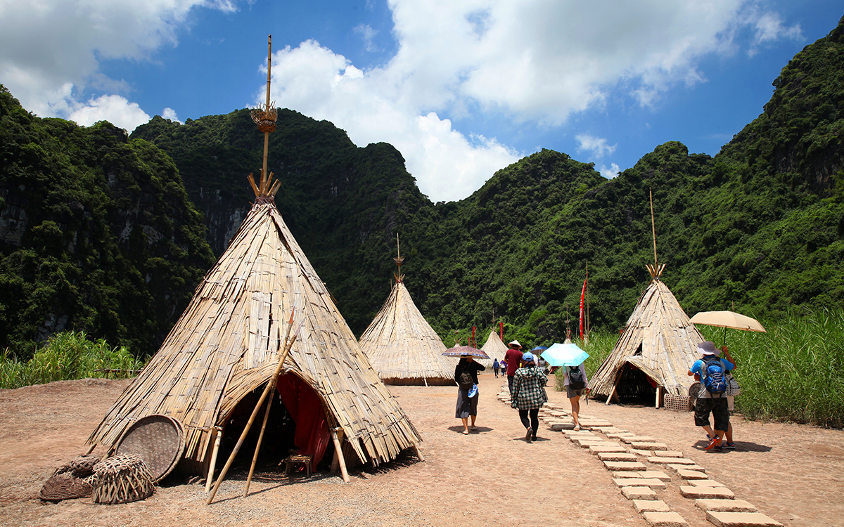 The tribal village in the film “Kong: Skull Island”