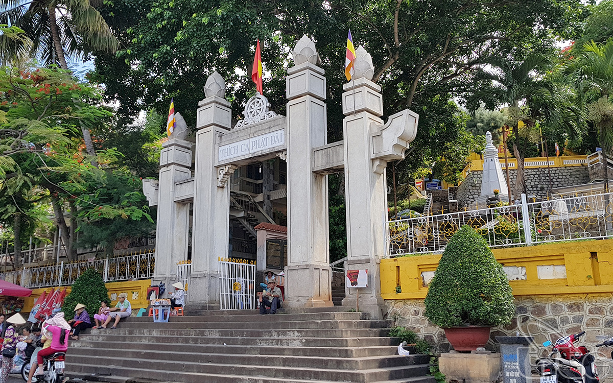 Thich Ca Phat Dai (Shakyamuni) Pagoda